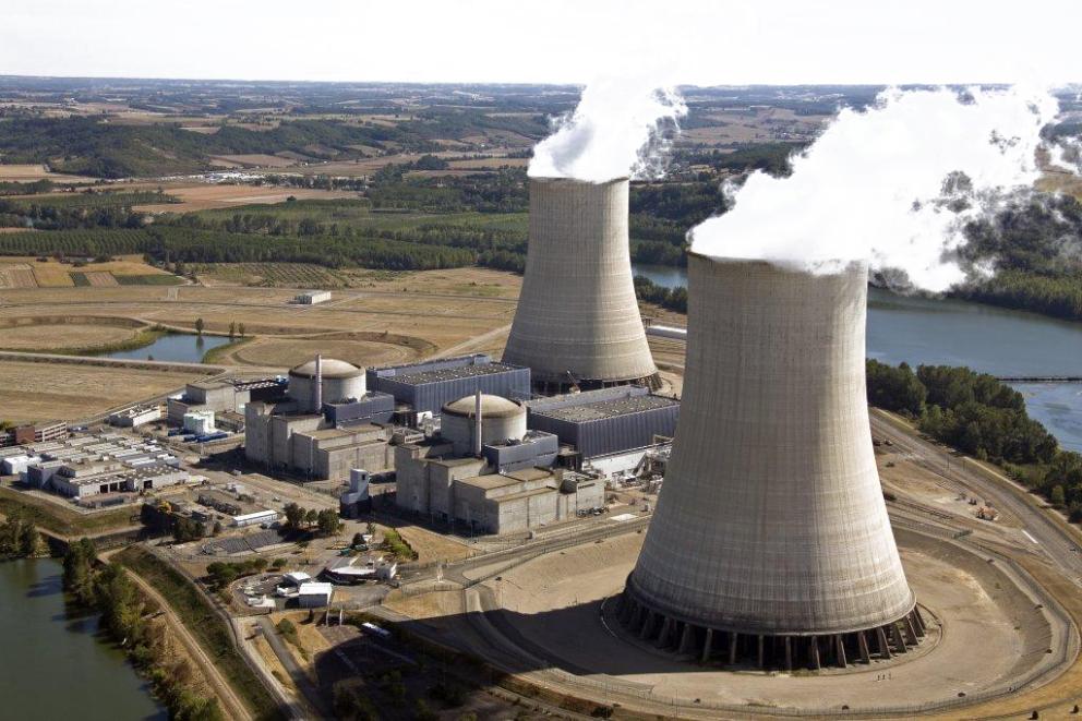 Vue aérienne de la centrale nucléaire de Golfech - © EDF/AeroFilm/M. Didier