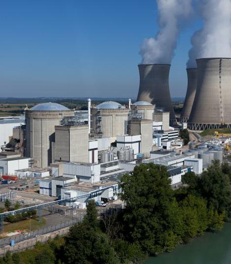 Vue aérienne de la centrale nucléaire du Bugey © EDF/Toma/M. Colin